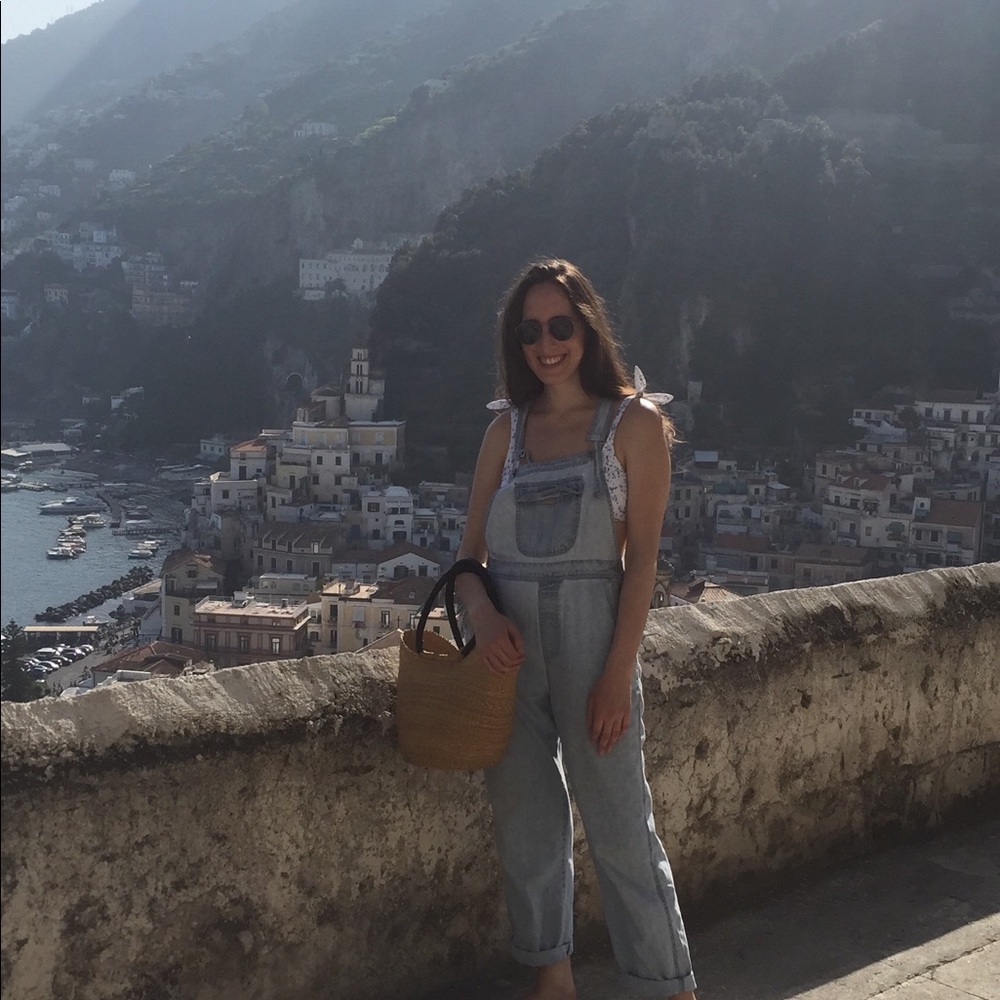 Meet your Posher, Galit